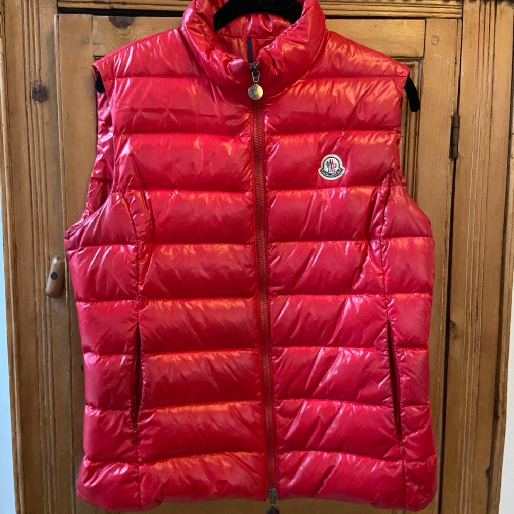 Moncler Ghany Down Vest in Red